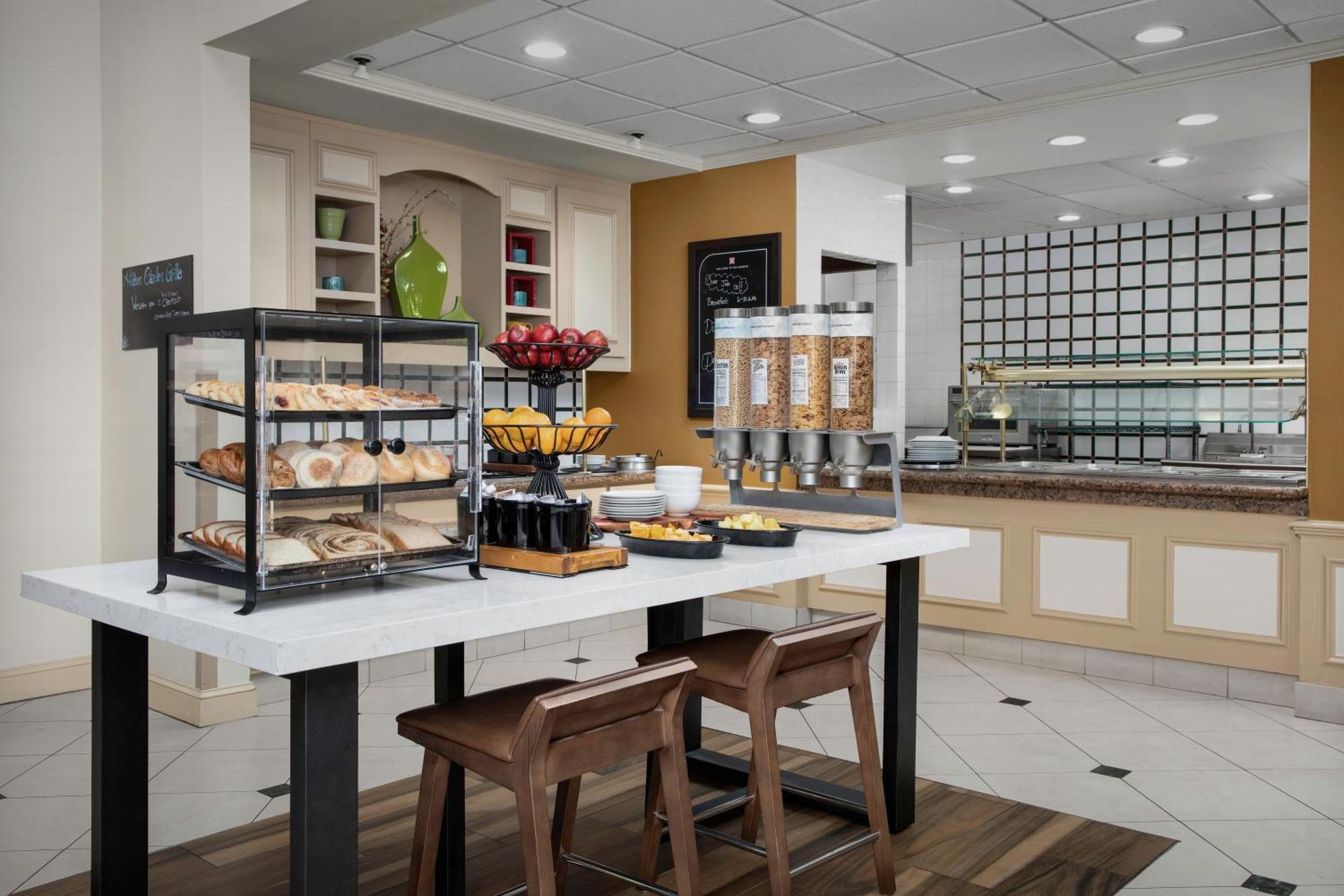 Hilton Garden Inn Fredericksburg Eksteriør billede